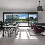 New! Luxury Alta - 50 M 2 Heated Pool * Juršići
