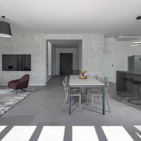 New! Luxury Alta - 50 M 2 Heated Pool * Juršići